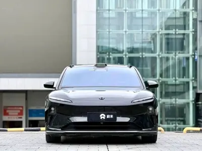 Nio ET5T 2023, 60000 км, за 103500 CNY