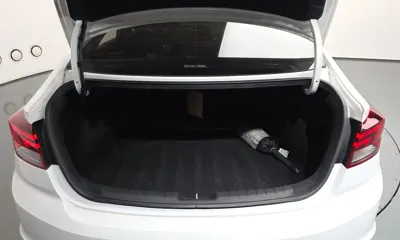 Hyundai Avante 2019, 148988 км, за 10100000 KRW - фото 17