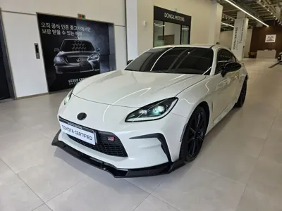 Toyota 86 · 2024 год