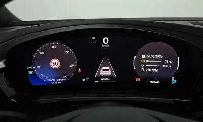 Porsche Macan 2025, 9478 км, за 98900000 KRW - фото 8