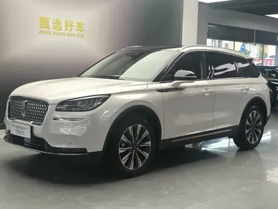 Lincoln Corsair 2022, 24000 км, за 118000 CNY - фото 1
