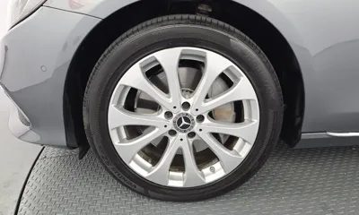 Mercedes-Benz E-Class 2019, 68498 км, за 21900000 KRW - фото 5