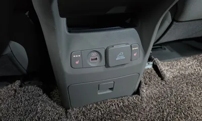 Kia Canival 2018, 145433 км, за 10800000 KRW - фото 19