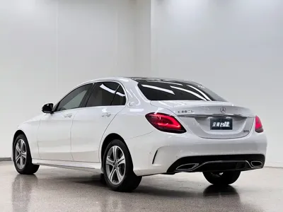 Mercedes-Benz C-Class 2022, 57000 км, за 153000 CNY