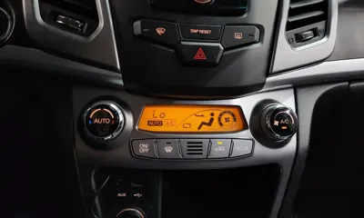 KG_Mobility_Ssangyong KORANDO 2015, 97673 км, за 3690000 KRW - фото 31