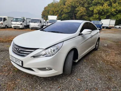 Hyundai Sonata · 2012 год