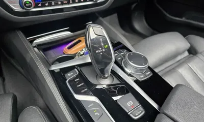 BMW 5-Series 2020, 122475 км, за 27500000 KRW - фото 9