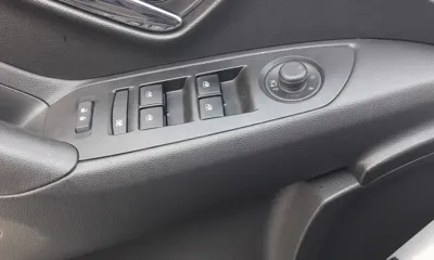 ChevroletGMDaewoo Trax 2020, 33120 км, за 9800000 KRW - фото 11