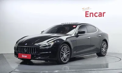 Maserati Ghibli · 2021 год