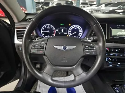 Hyundai Genesis 2015, 117840 км, за 9000000 KRW - фото 9