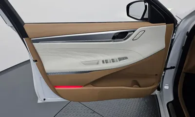 Hyundai Grandeur 2022, 66600 км, за 31000000 KRW - фото 24