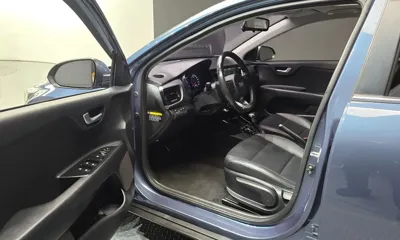 Kia Stonic 2018, 140102 км, за 7500000 KRW - фото 10