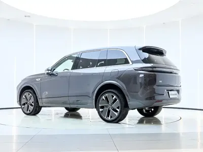 Li Auto Li L8 2025, 4500 км, за 282800 CNY - фото 8