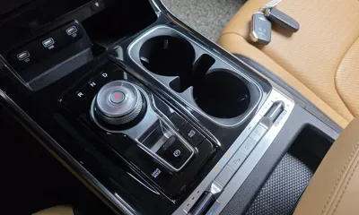 Kia Canival 2021, 136090 км, за 21600000 KRW - фото 9