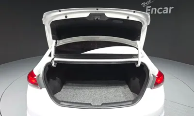 Hyundai Avante 2018, 76209 км, за 10250000 KRW - фото 20