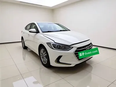 Hyundai Elantra 2017, 126500 км, за 19900 CNY
