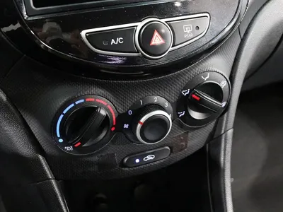 Hyundai Accent 2013, 69112 км, за 4300000 KRW - фото 9