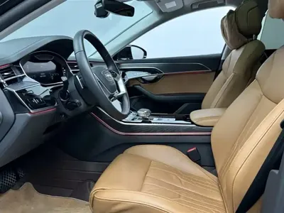 Audi A8 2024, 38000 км, за 395000 CNY - фото 14