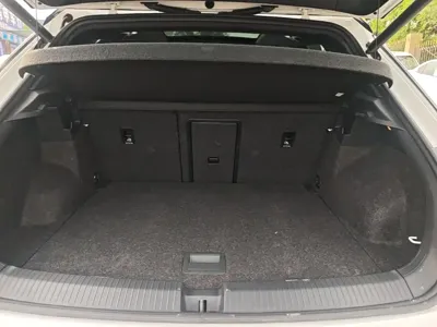 Volkswagen T-Roc 2023, 81800 км, за 89700 CNY - фото 19