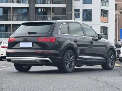 Audi Q7 2016, 100000 км, за 89800 CNY - фото 7