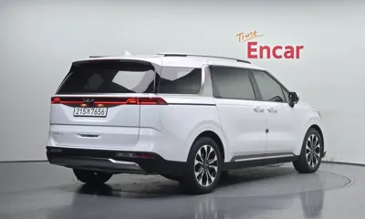 Kia Canival 2023, 143375 км, за 20700000 KRW