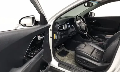 Kia Niro 2017, 140371 км, за 11000000 KRW - фото 10