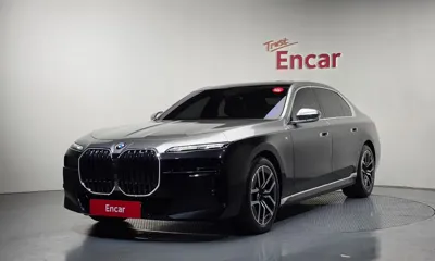 BMW 7-Series · 2025 год