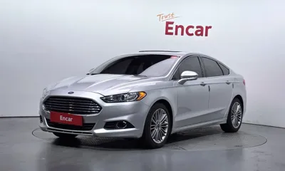 Ford Fusion · 2013 год