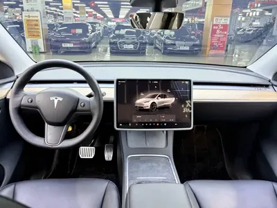 Tesla Model Y 2022, 61000 км, за 158800 CNY - фото 7