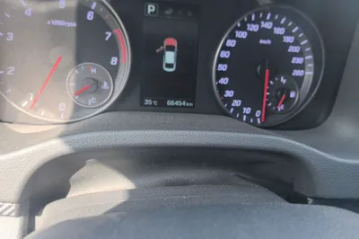 Hyundai Elantra (6th Generation 2018, 66400 км, за 50033.05 CNY - фото 9