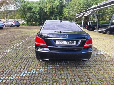 Hyundai Equus 2012, 129195 км, за 12000000 KRW