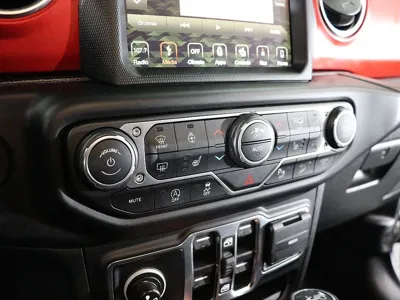Jeep Wrangler 2019, 99192 км, за 39300000 KRW - фото 11