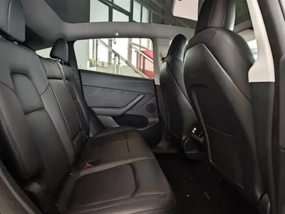 Tesla Model Y 2021, 57100 км, за 148800 CNY - фото 12