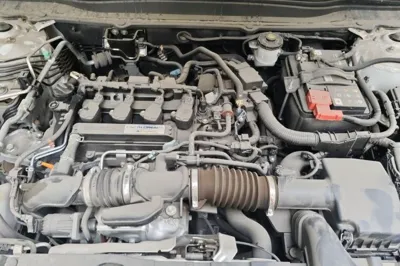 Honda Accord 2018, 64300 км, за 86304.13 CNY - фото 21