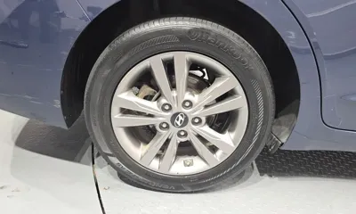 Hyundai Avante 2016, 158312 км, за 5200000 KRW - фото 5