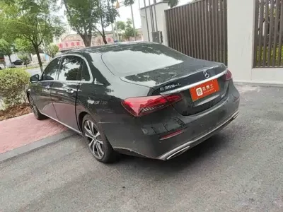 Mercedes-Benz E-Class New Energy 2023, 32000 км, за 229000 CNY