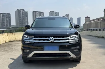 Volkswagen Teramont 2019, 97500 км, за 120283.27 CNY
