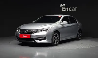 Honda Accord · 2017 год
