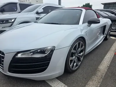 Audi R8 2011, 57121 км, за 61990000 KRW - фото 2