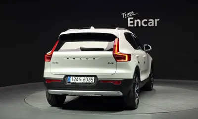 Volvo XC40 2026, 4659 км, за 43890000 KRW - фото 4
