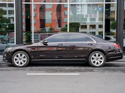 Mercedes-Benz S-Class 2020, 100000 км, за 338000 CNY
