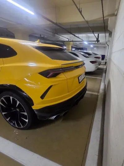 Lamborghini Urus 2020, 64000 км, за 259200000 KRW