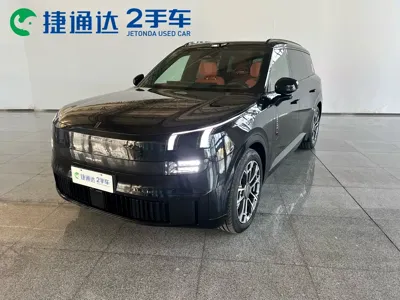 Lynk & Co 领克900 · 2025 год