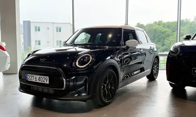MINI Cooper · 2024 год
