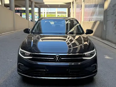 Volkswagen Bora 2023, 11000 км, за 87800 CNY - фото 2