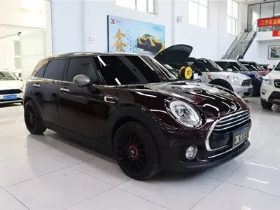 MINI Mini Clubman 2017, 129000 км, за 78000 CNY