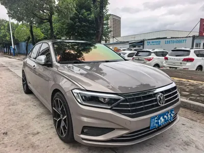 Volkswagen Sagitar 2019, 130000 км, за 44600 CNY