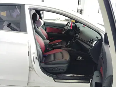 Hyundai Elantra 2016, 128200 км, за 25000 CNY - фото 8