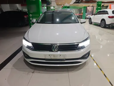 Volkswagen Lamando 2021, 79300 км, за 97496.48 CNY
