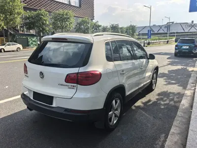 Volkswagen Tiguan 2010, 160000 км, за 13799 CNY - фото 5